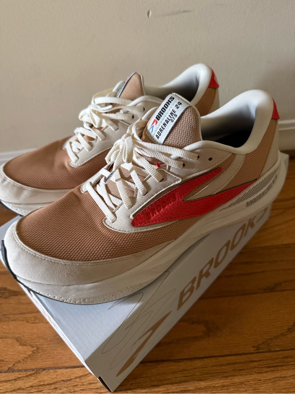 Brooks Adrenaline GTS 24